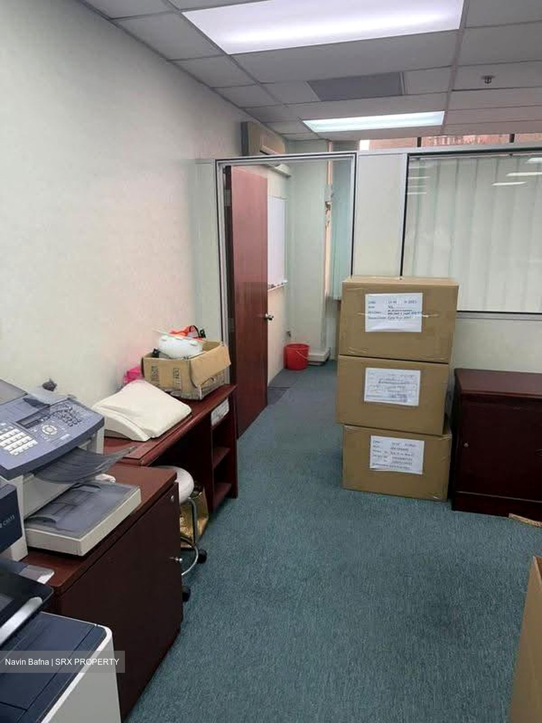 International Plaza (D2), Office #612796571
